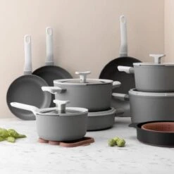 BergHOFF Leo Hapjespan Stone - 28 Cm - Met Glazen Deksel -Keukengerei Winkel 1200x1200 422