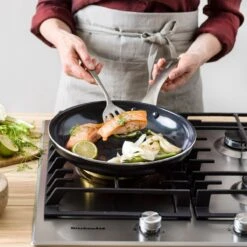 GreenPan Koekenpan - Royal Black - ø 28 Cm - Keramische Anti-aanbaklaag 9 GreenPan Koekenpan - Royal Black - ø 28 Cm - Keramische Anti-aanbaklaag -Keukengerei Winkel 1200x1200 79