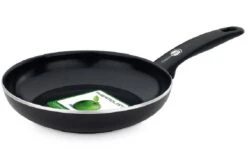 GreenPan Cambridge Koekenpan 30cm - Zwart - Inductie - PFAS-vrij -Keukengerei Winkel 1200x775