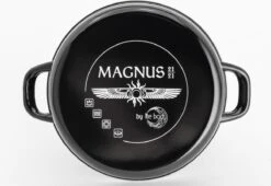 Lite-Body - Magnus Soeppan / Stamppotpan Met Deksel - Ø 24 Cm/ 8l - Emaille - Grijs -Keukengerei Winkel 1200x827 3